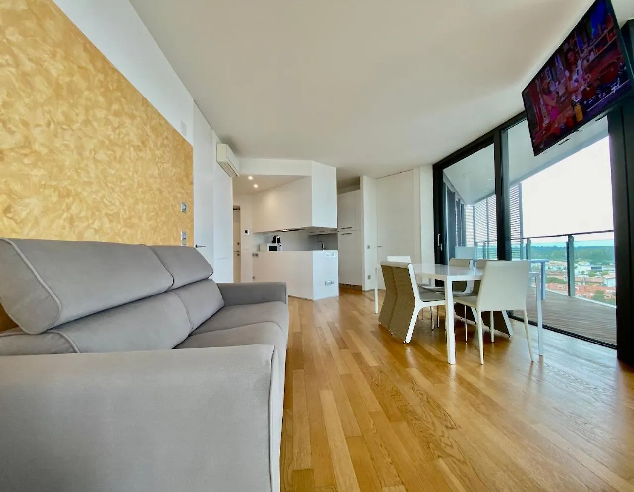 Torre Aquileia - Home Immobiliare Jesolo contacts